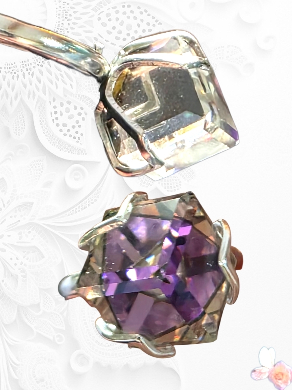 Sarah Coventry Purple and Clear Crystal Cube Ring 7-9